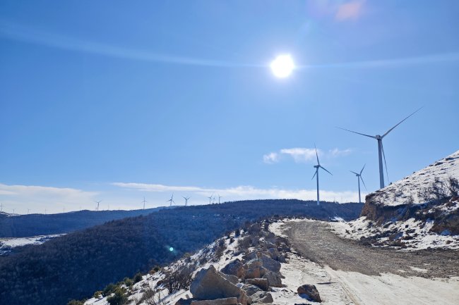 1763444436124256xWaC.jpg 山西华电大同甸顶山风电场.jpg